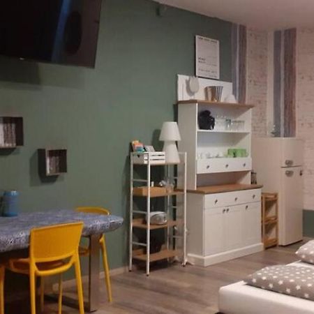 1,38Qm,Incl.Parkplatz Apartamento Augsburgo Exterior foto