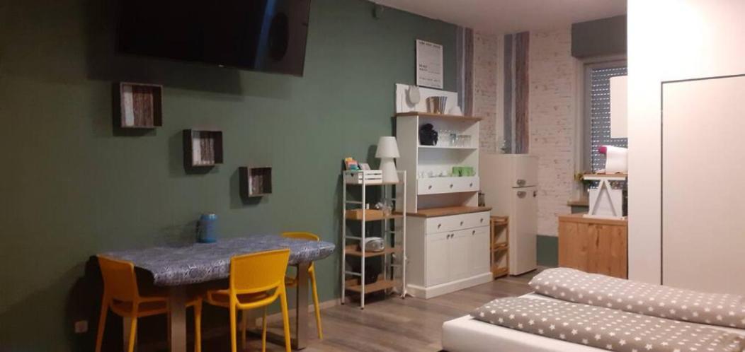 1,38Qm,Incl.Parkplatz Apartamento Augsburgo Exterior foto